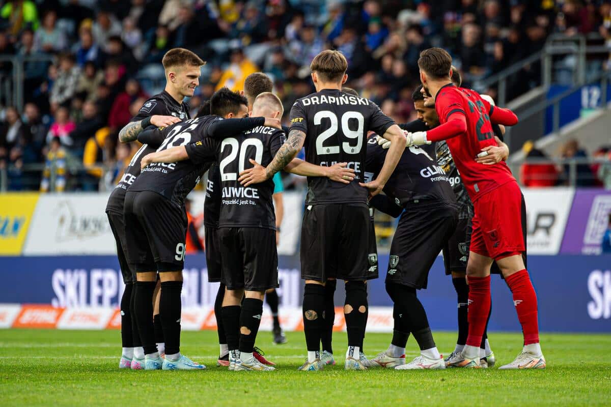 Piast ogłosił cztery odejścia. Wśród nich wieloletni zawodnicy - Goal.pl