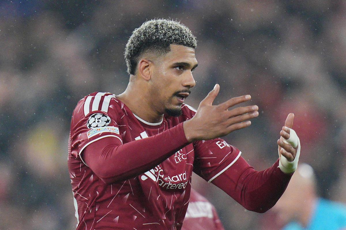 Liverpool pod wrażeniem Araujo. Tyle muszą zapłacić Barcelonie