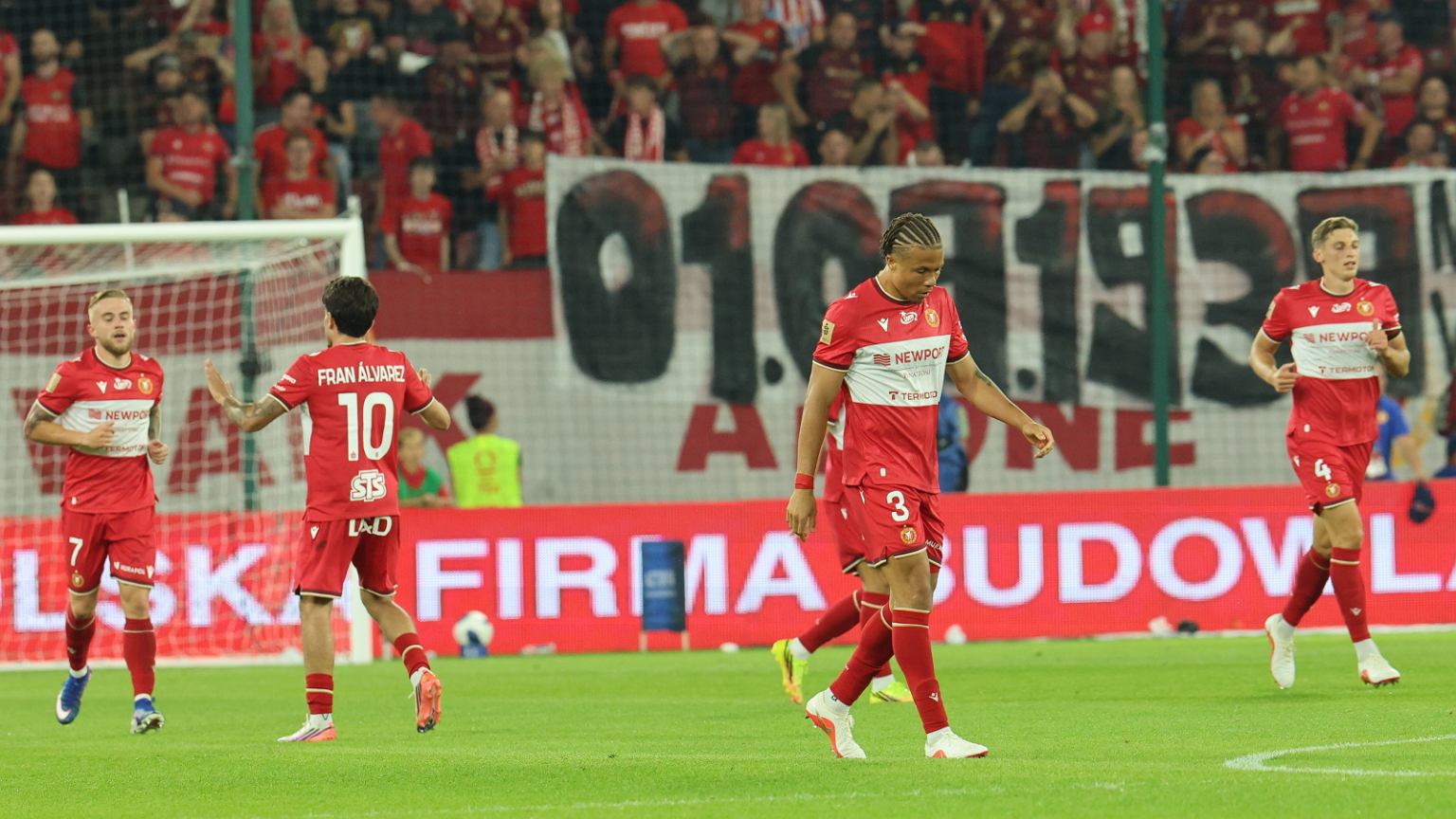 Niewytłumaczalne, co robi Widzew. Tego już nie da się obronić