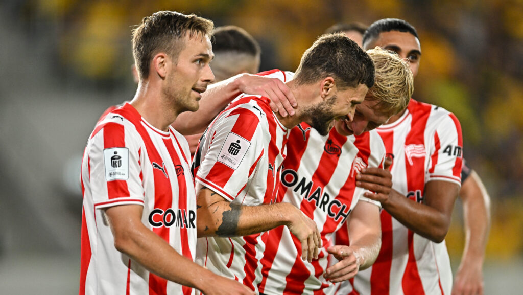 Piękny gol Mateusza Klicha! Ależ przymierzył [WIDEO] – PiłkaNożna.pl