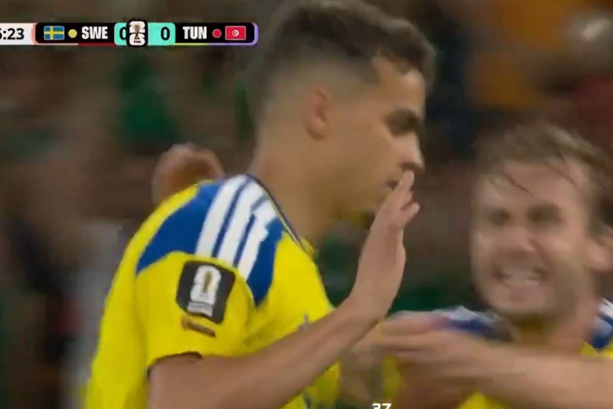 Strzelił debiutanckiego gola na mundialu i przeprosił. Jasny powód [WIDEO]