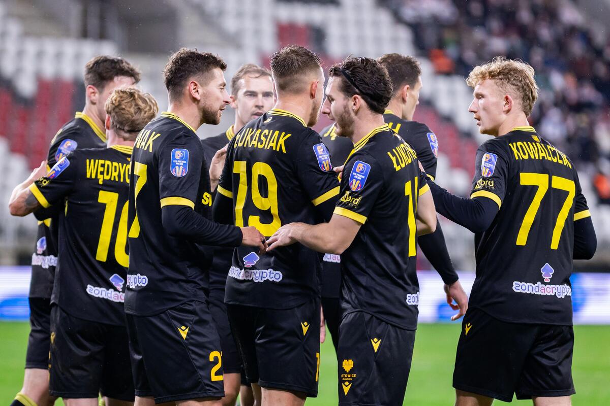Kolejny transfer GKS Katowice. Śląski klub zbroi się na puchary! [NASZ NEWS]