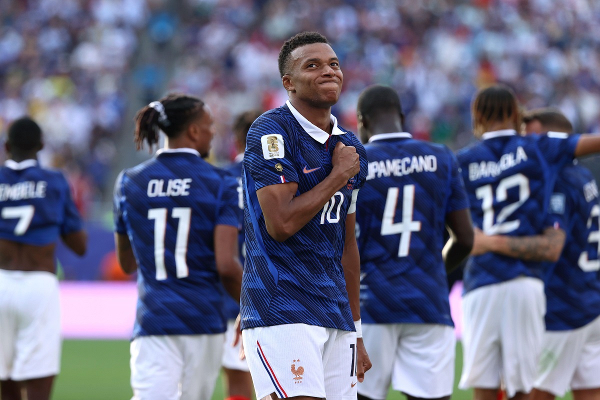 Mbappe namawia gwiazdę na transfer. Real Madryt czeka na hit