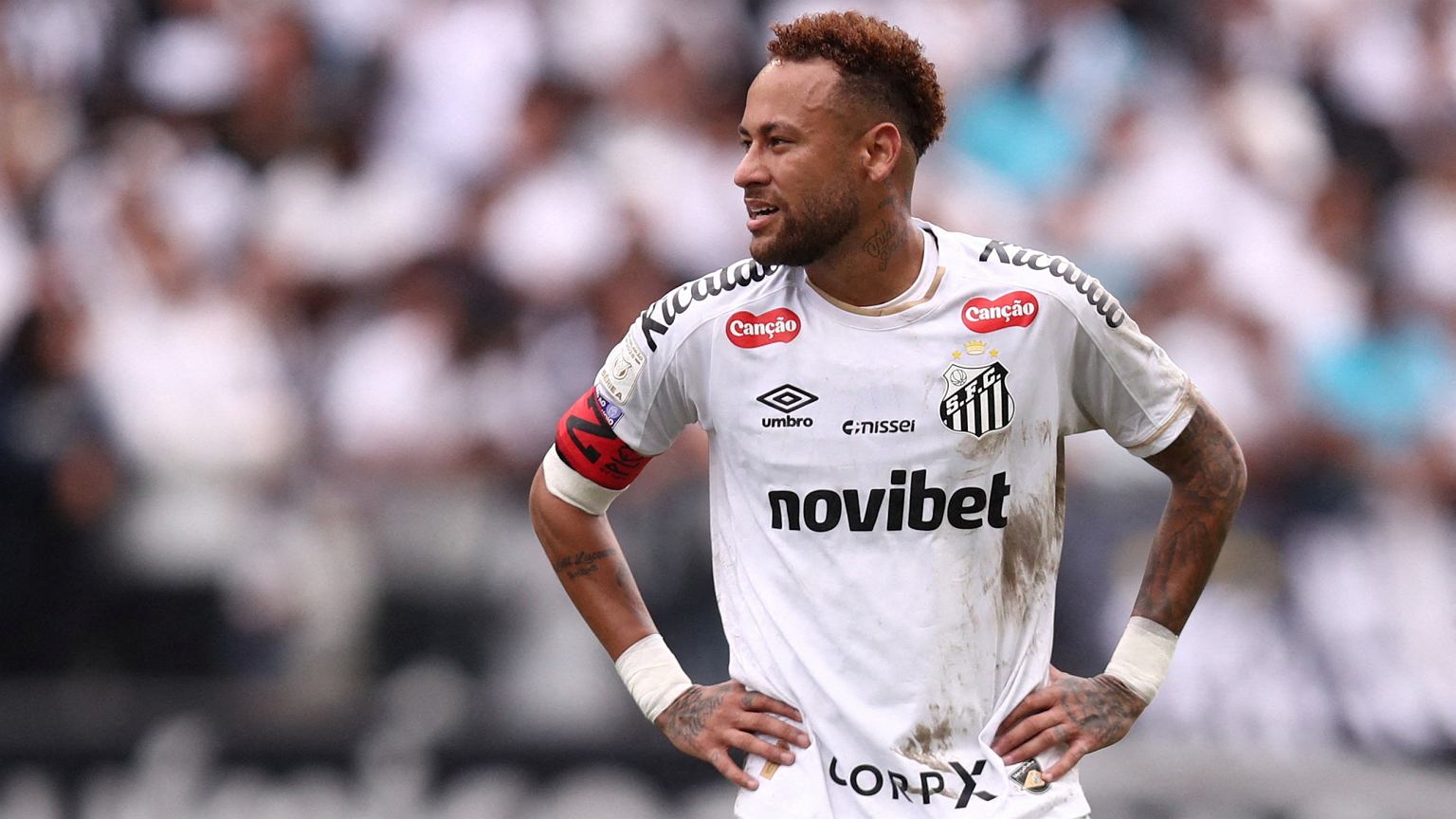 Neymar opuścił trening Brazylii i trafił do szpitala