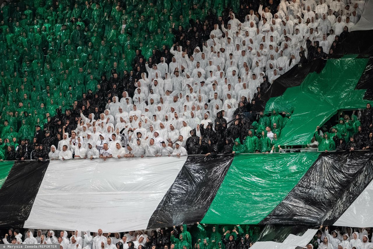 Najpierw komunikat, potem wniosek, na końcu zezwolenie. Jak Legia zamknęła sektor gości