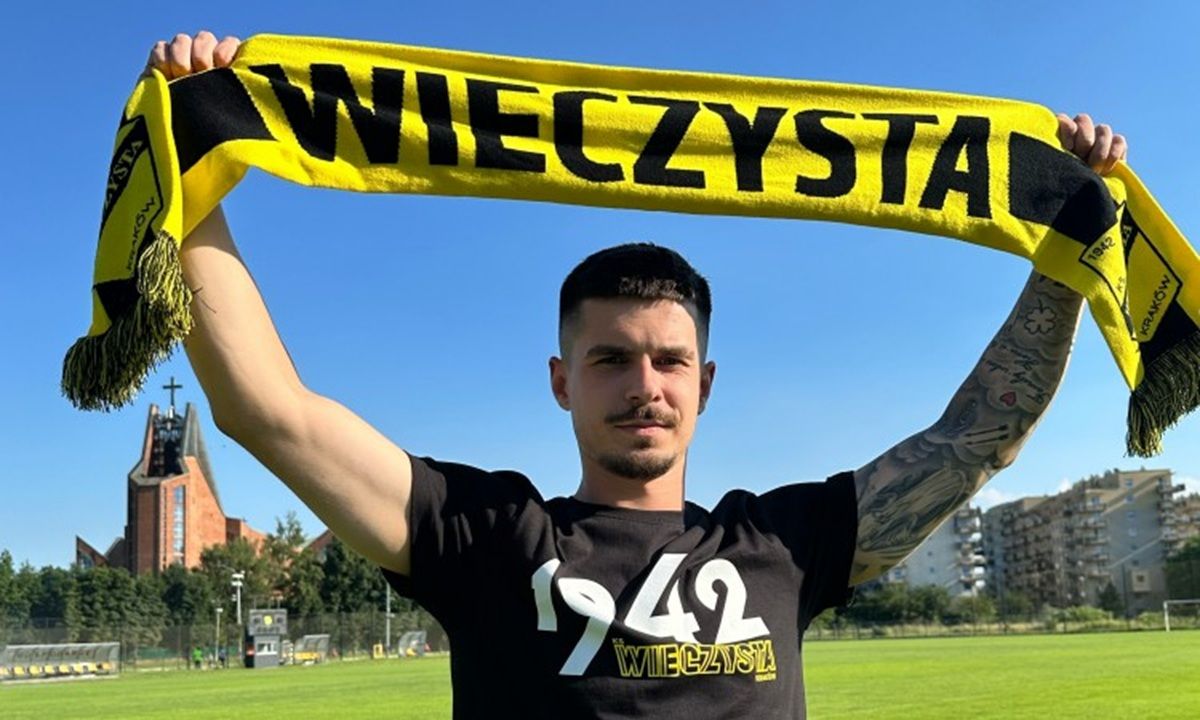 Wieczysta wciąż się wzmacnia. Pozyskała kolejnego piłkarza z Ekstraklasy