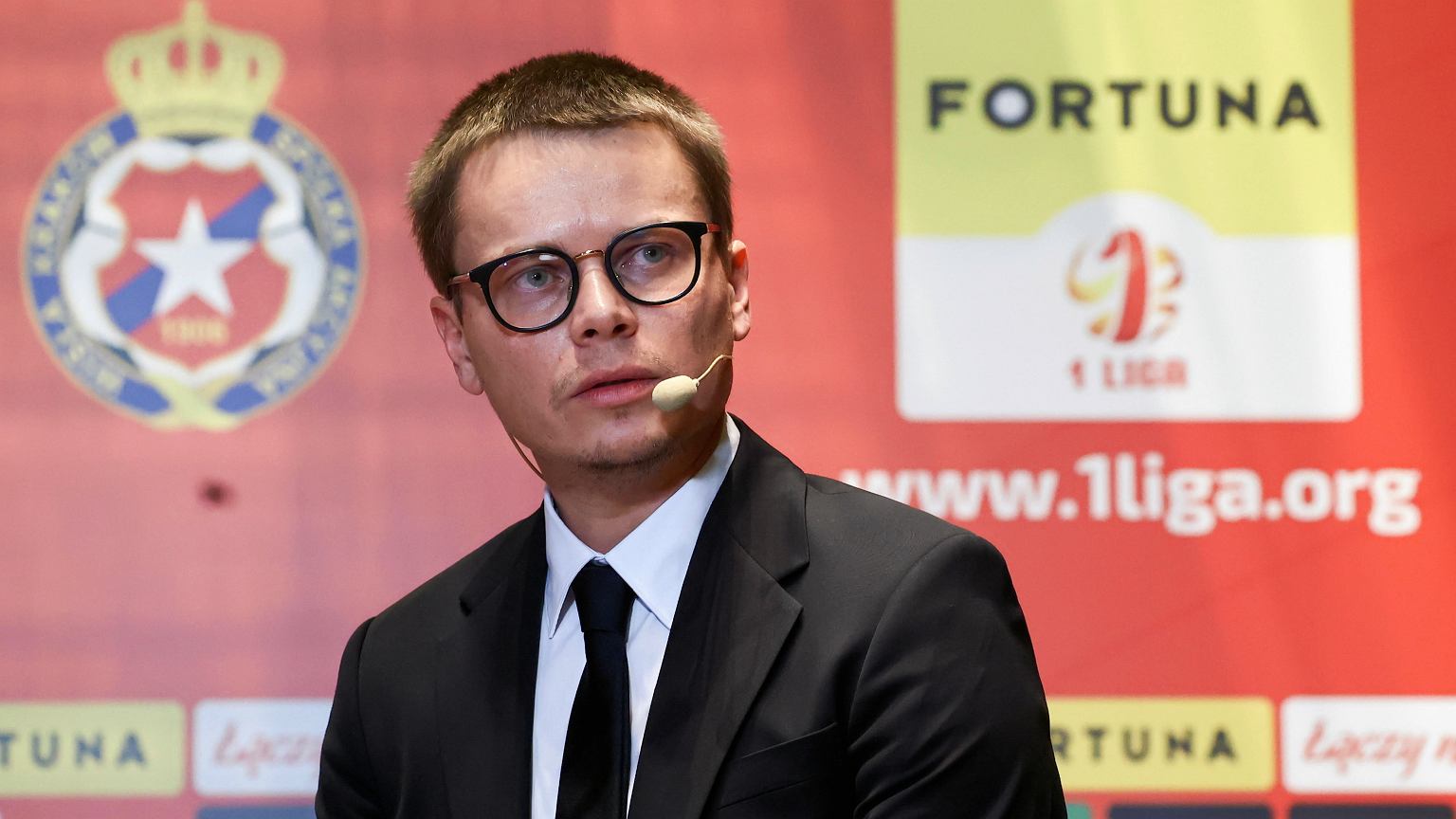 Wisła odpadła, a Królewski wbija szpilę rywalom. 