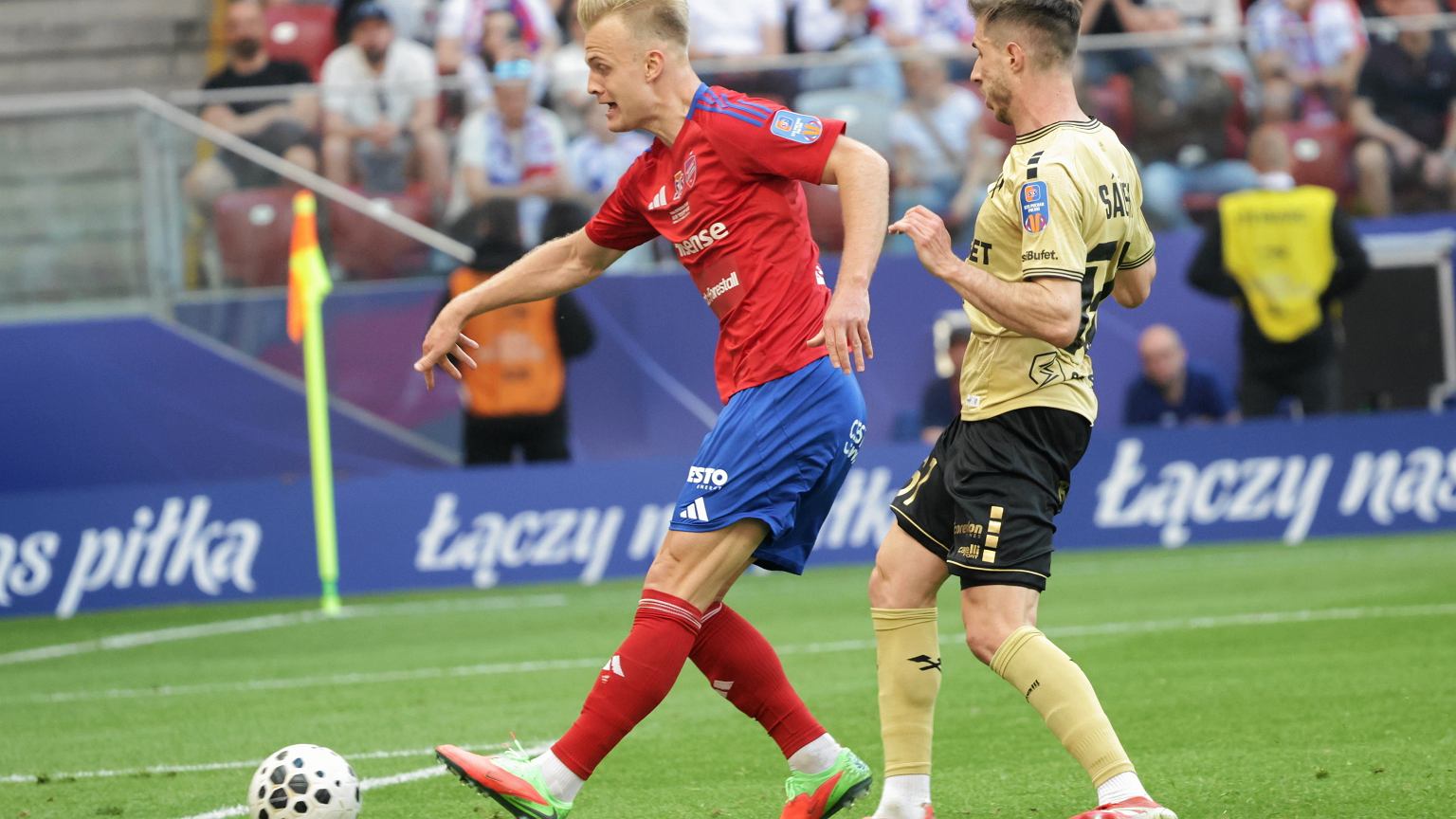 Jest oficjalne potwierdzenie! Gwiazda Ekstraklasy zmienia klub