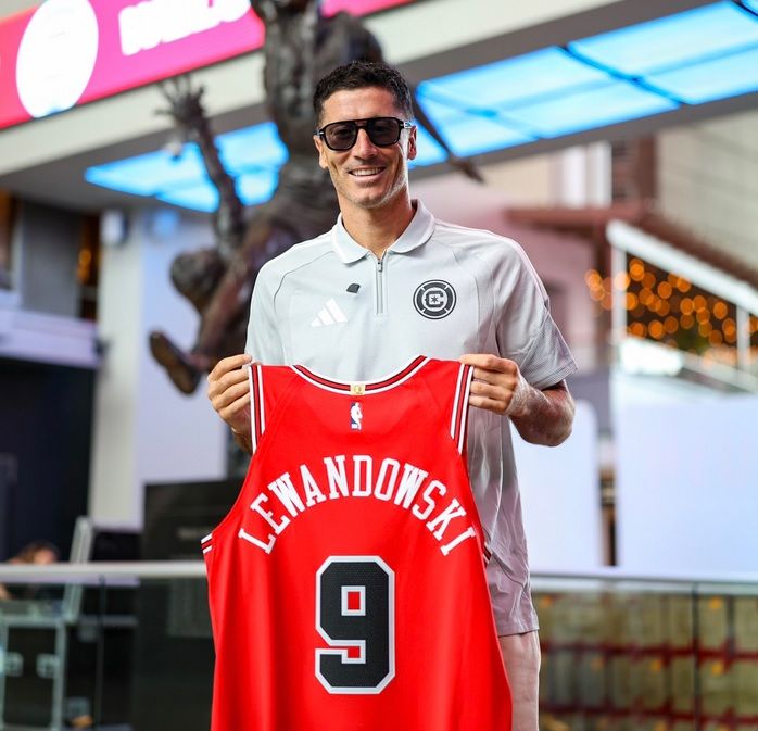 Tak przywitali Lewandowskiego w Chicago. Wymowne zdjęcie Bulls