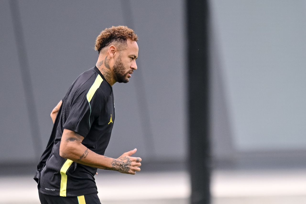 Neymar odezwał się w trakcie meczu. Wiadomo, co robił