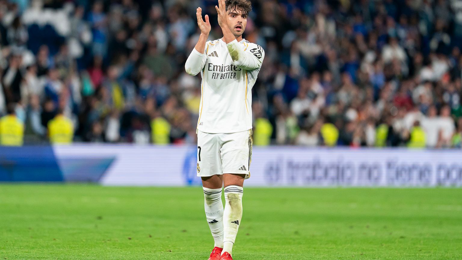 Media: Sześciu piłkarzy na wylocie z Realu. Mourinho ich nie chce