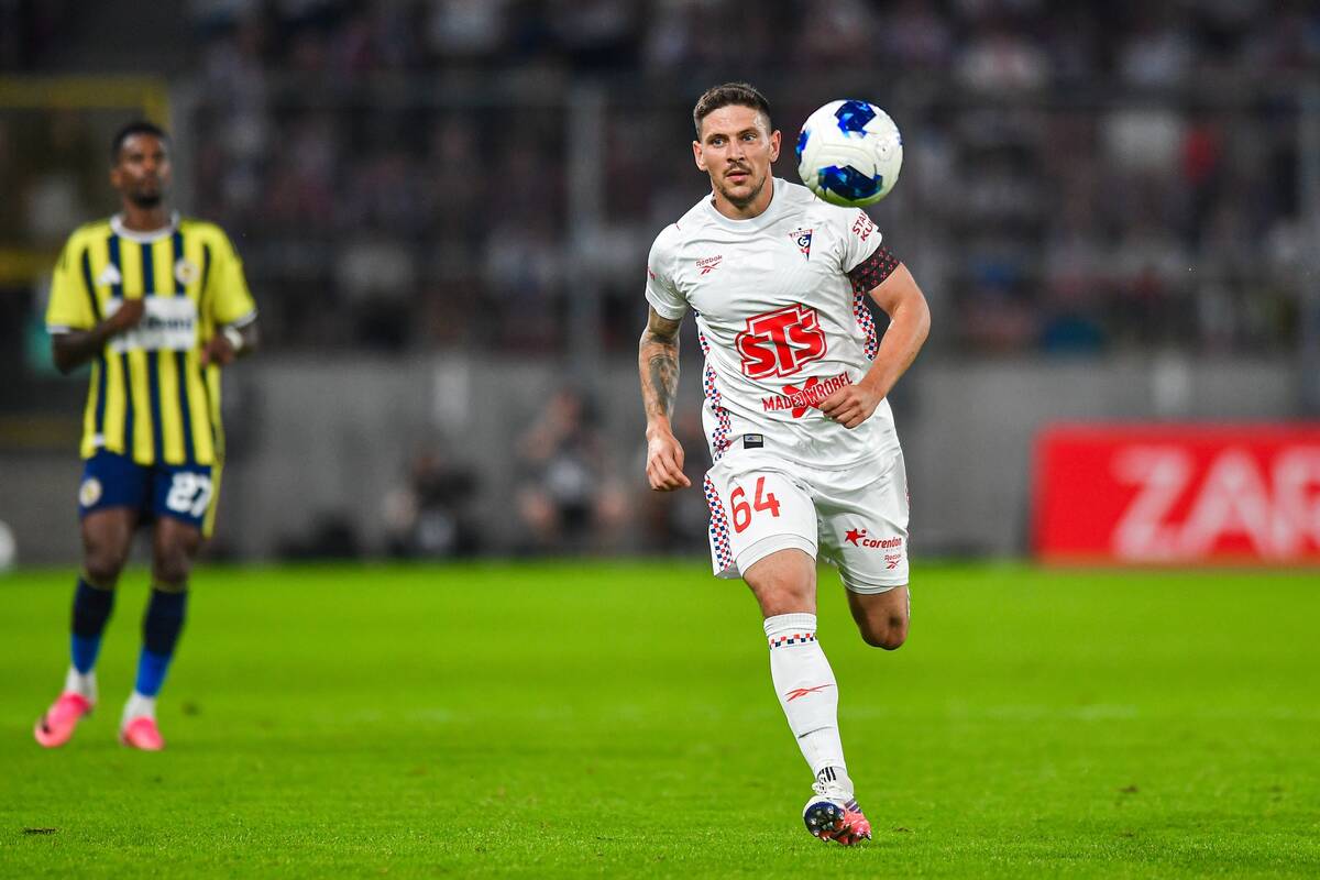 Janża zdradził, jak zachowywali się piłkarze Fenerbahce. 