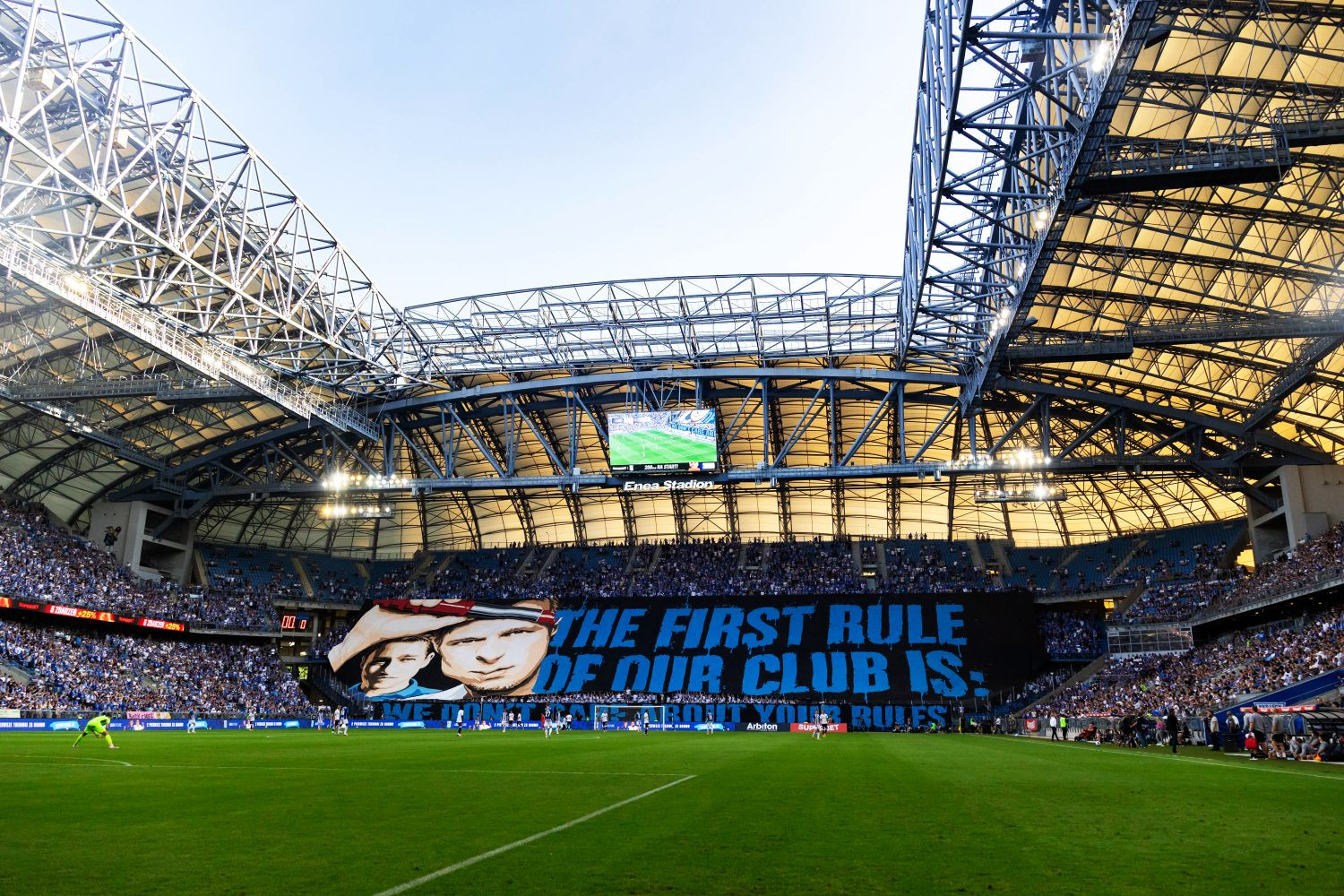Lech Poznań sfinalizował transfer pomocnika! Wraca do Ekstraklasy