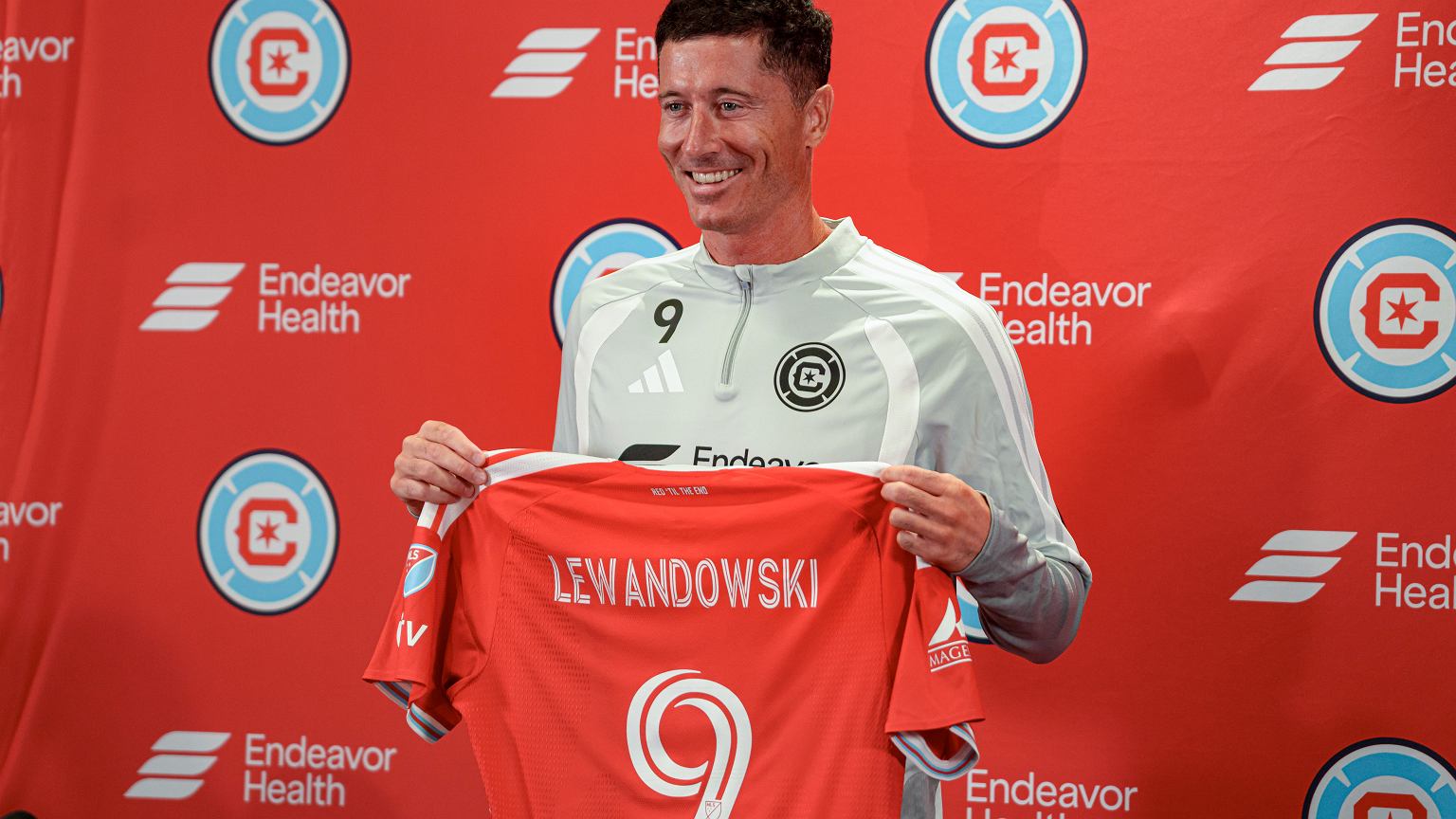 Muller zwrócił się do Lewandowskiego przed meczem. 