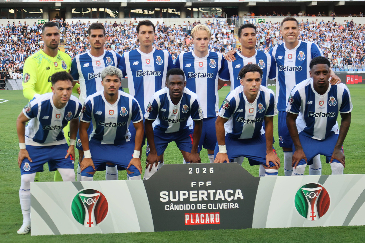 Reprezentanci Polski z Superpucharem Portugalii. FC Porto uporało się z drugoligowcem [WIDEO]