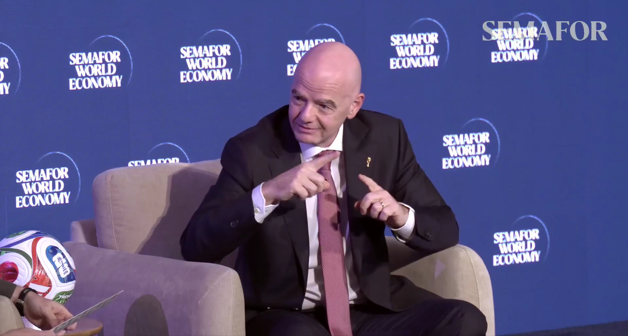 Dotarli do listu Infantino. 