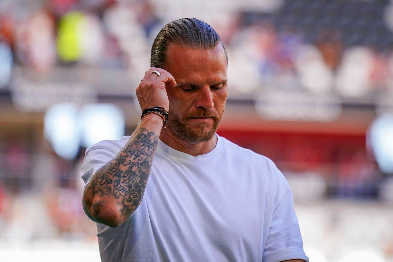 Eugen Polanski na wylocie po porażce 0-5 w Bundeslidze