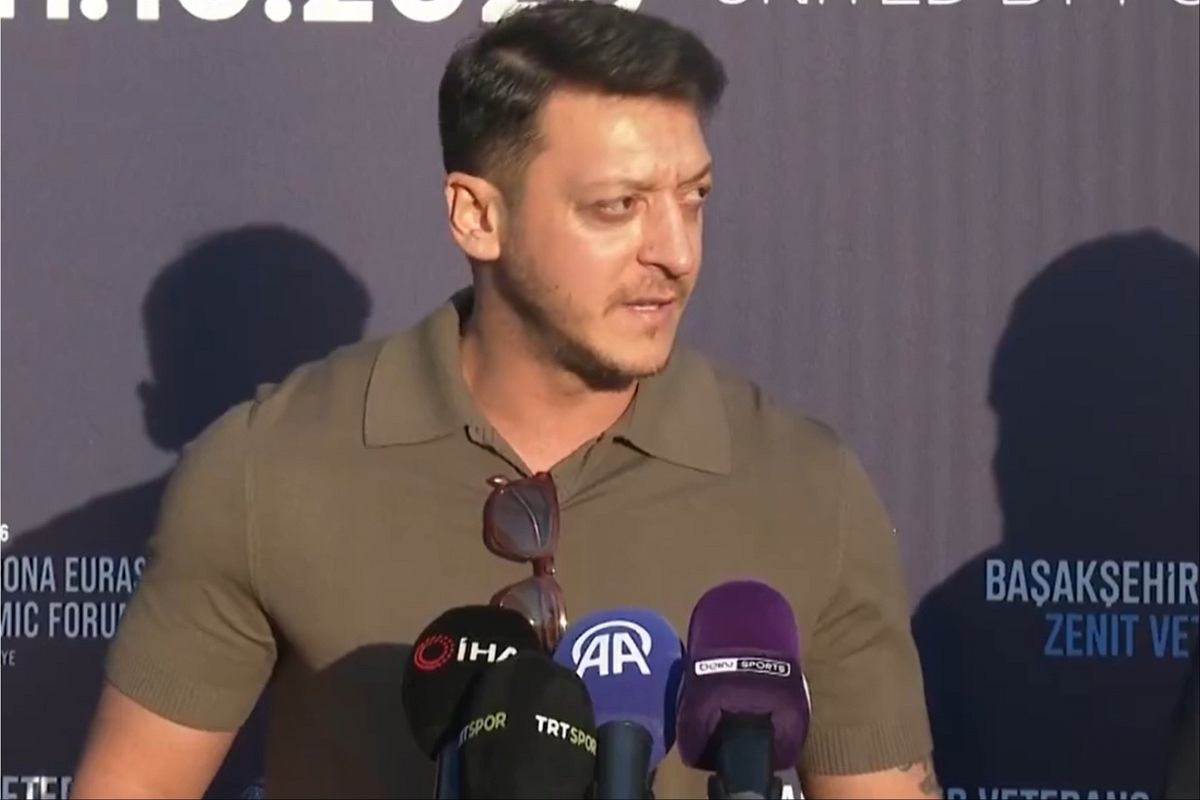 Oezil okrył się hańbą. Tych słów już nie cofnie