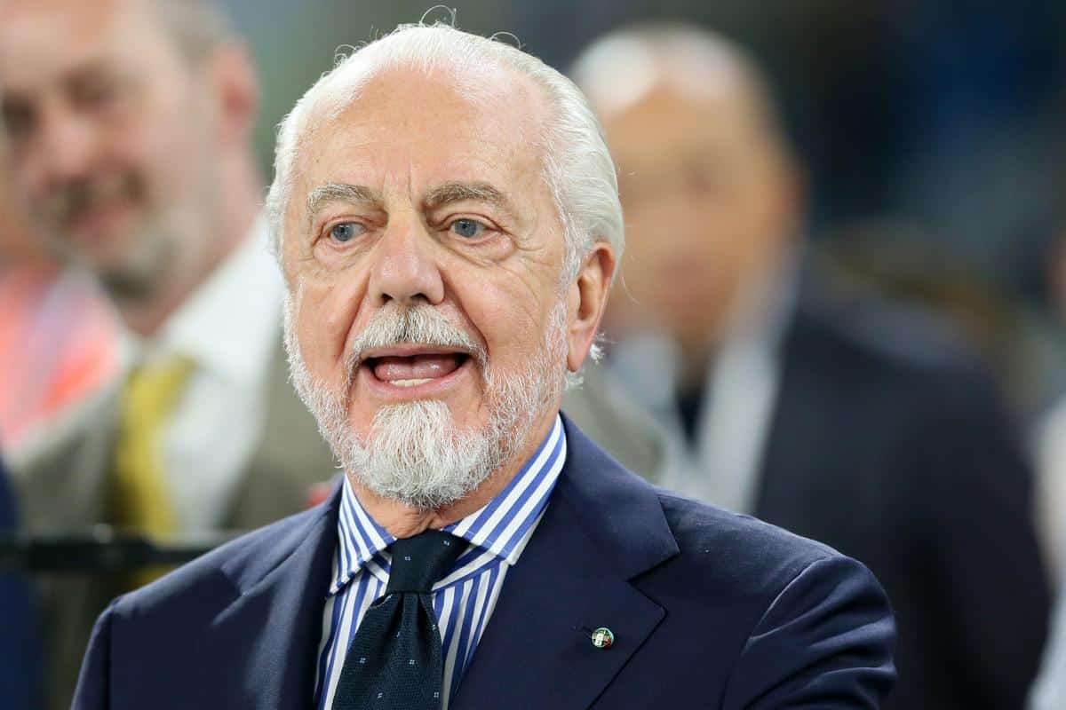 Schalke wycofało się z transferu. Napoli wydało mocny komunikat