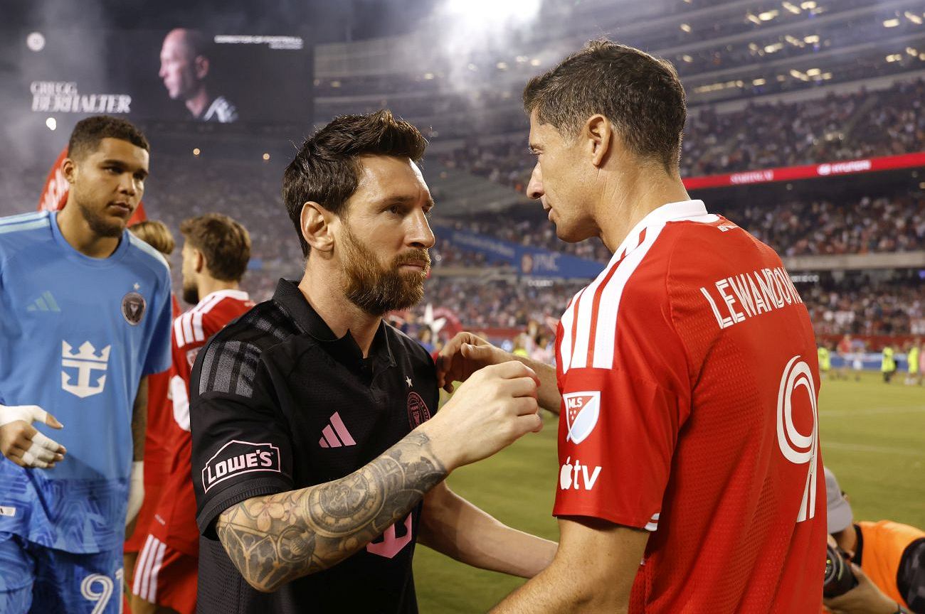 Lewandowski pokazał Messiemu, jak to się robi w Chicago. Ależ odpowiedź