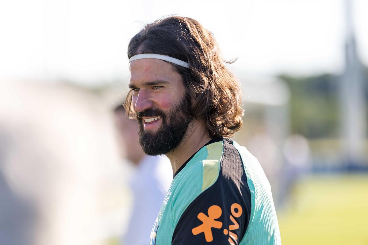 Alisson może pożegnać Liverpool? Romano wyjaśnił sytuację