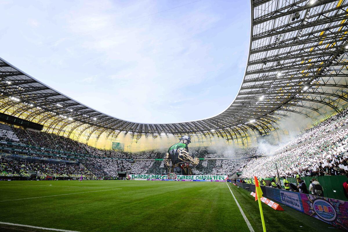 Lechia Gdańsk ściągnęła obrońcę. Solidne wzmocnienie spadkowicza Ekstraklasy