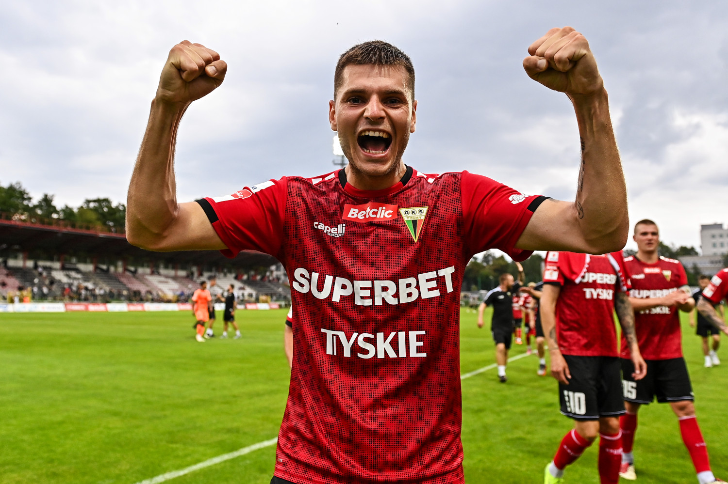 Piłkarz GKS-u Tychy z miękkim lądowaniem?! I liga, a może Ekstraklasa | Transfery.info