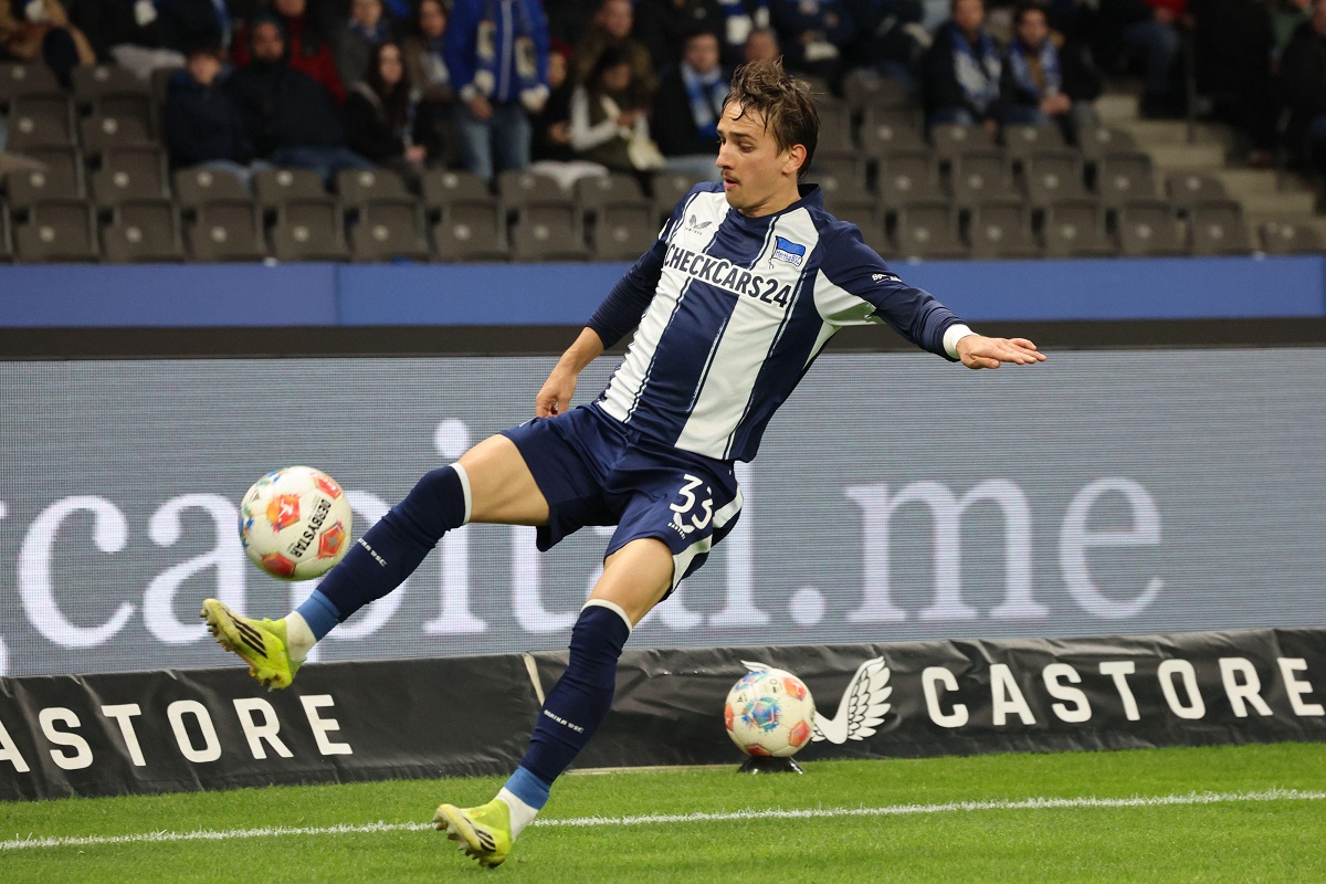 Karbownik opuszcza Niemcy! Transfer Polaka potwierdzony