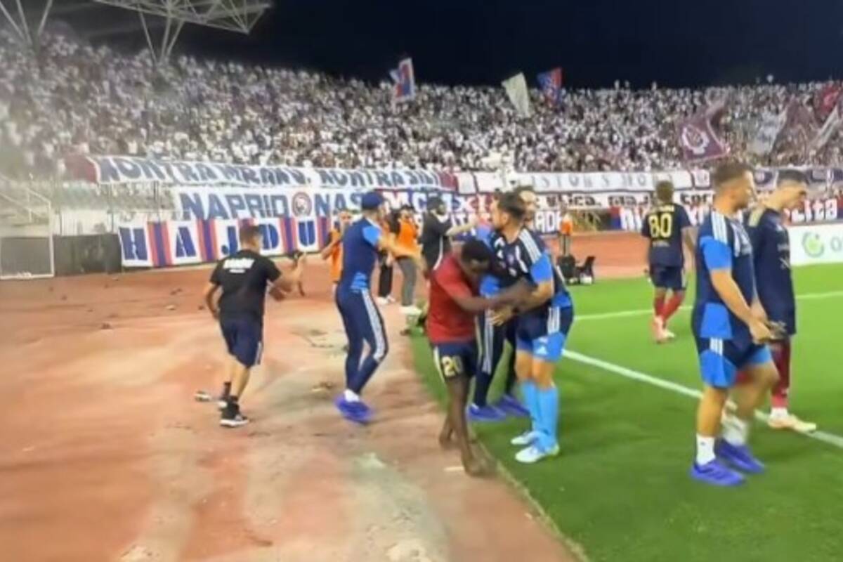 Skandaliczne zachowanie kibiców Hajduka. Wściekli się po bramce Rakowa [WIDEO]
