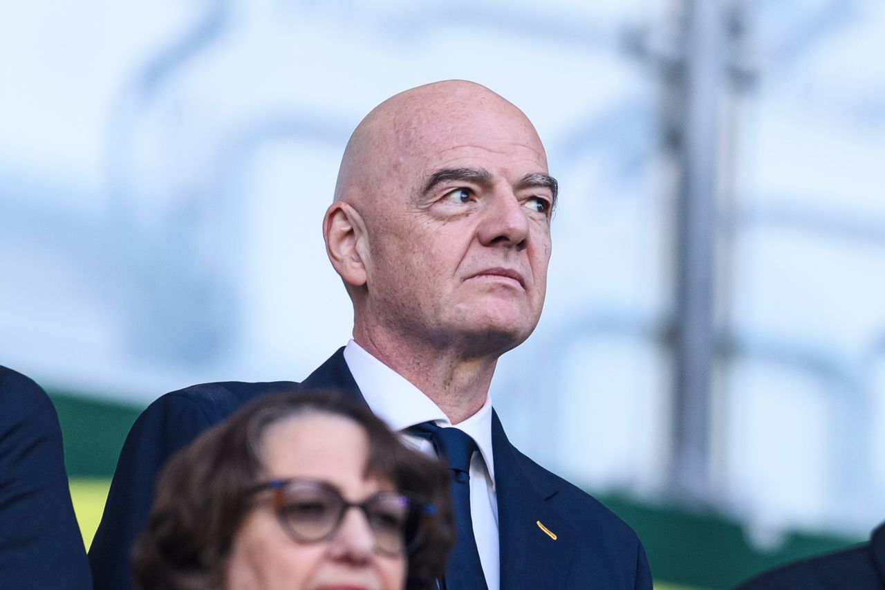 Oficjalnie poparł Infantino. 